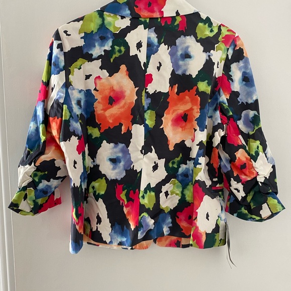 Sandro Vibrant Floral Blazer - Picture 2 of 4